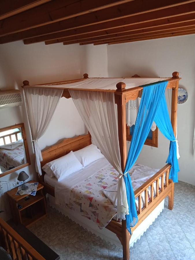Glaros Studios Agriolivadi Patmos Skála Esterno foto